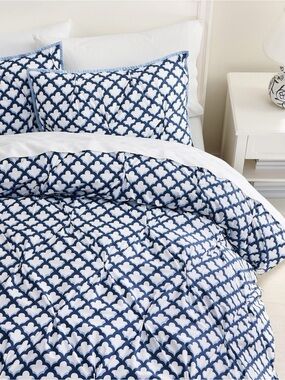 Pottery Barn x Roller Rabbit - queen/full duvet cover and 2 standard shams